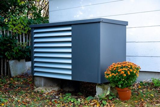 Waermepumpe draussen