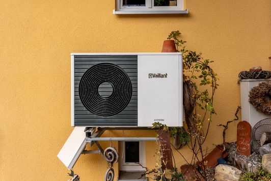 Waermepumpe draussen